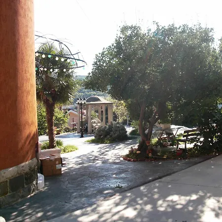 بيت ضيافة Allo Scoglio - Azienda Agricola *