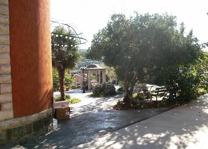 Gasthuis Allo Scoglio - Azienda Agricola *