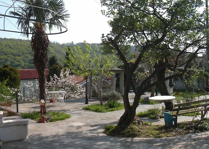 Gasthuis Allo Scoglio - Azienda Agricola *